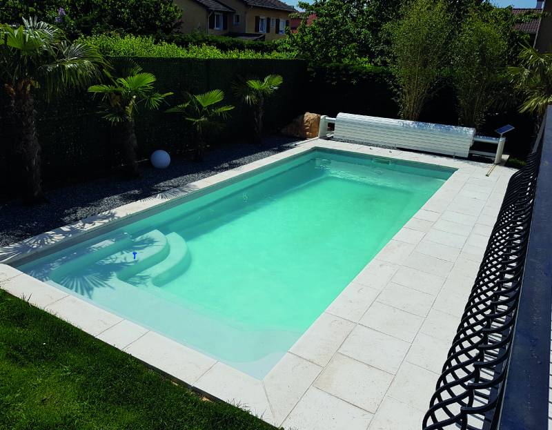 Piscines fond progressif 8 mètres SORGUES