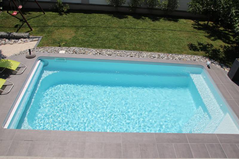 volet immergé pour piscine coque fond plat GARGAS
