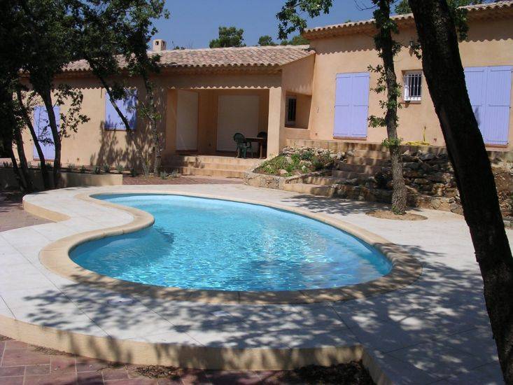 construction piscine originale luberon