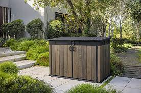 solution local technique en résine effet bois pour filtration piscine beau et pratique dans le Vaucluse par générale piscines