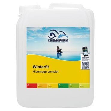 Bidon de produit d'hivernage Winterfit (My-CF Group). Le traitement indispensable contre le calcaire et les algues, disponible chez votre pisciniste expert en entretien de piscine dans le Vaucluse.